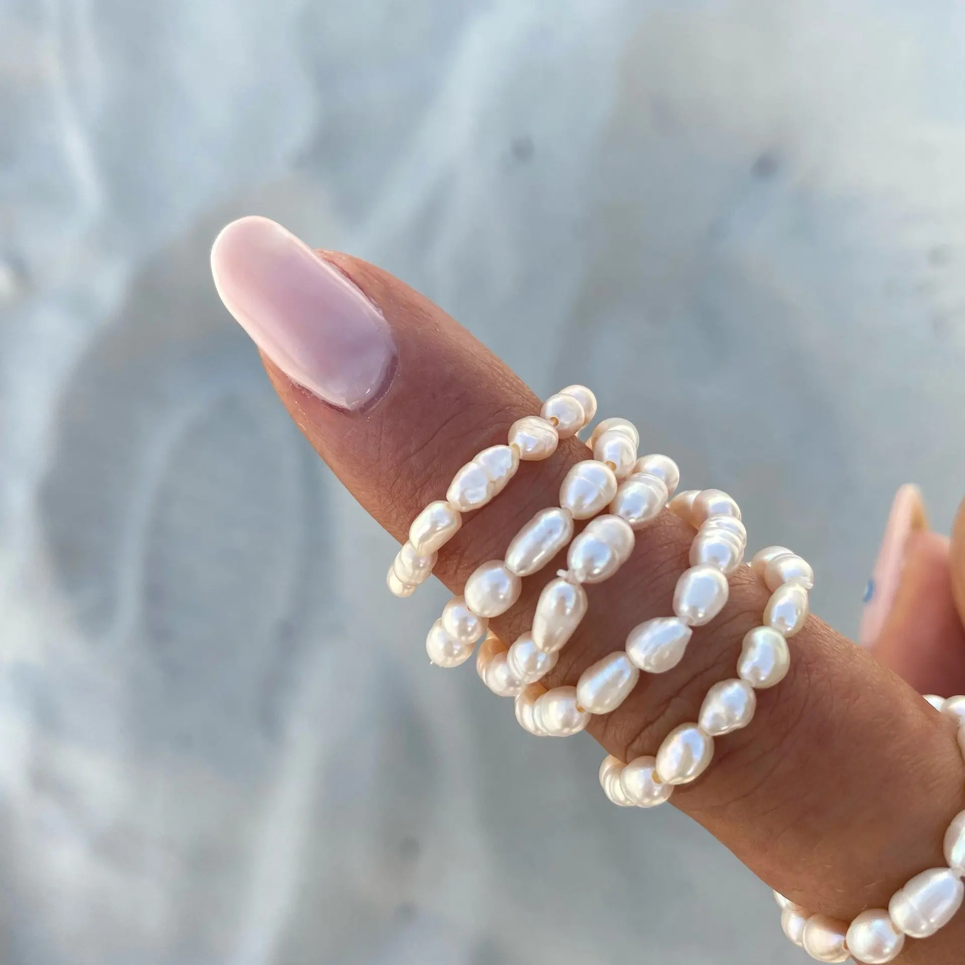 

Natural Imitation Pearl Beaded Ring Round Geometric Adjustable Elastic Rope Rings For Women Finger Rings Boho Jewlery Gift 2021