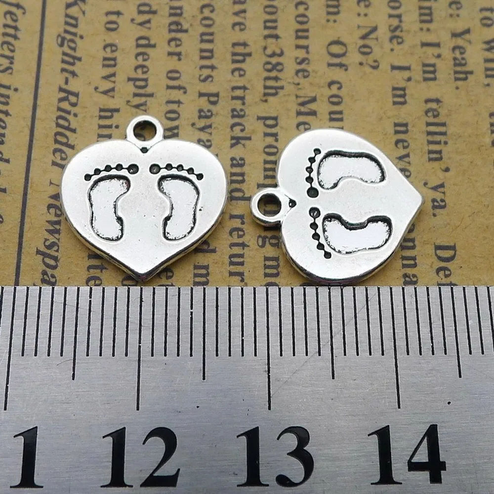 

200pcs Footprint Heart Charms 14mm x 15mm DIY Jewelry Making Pendant antique silver color