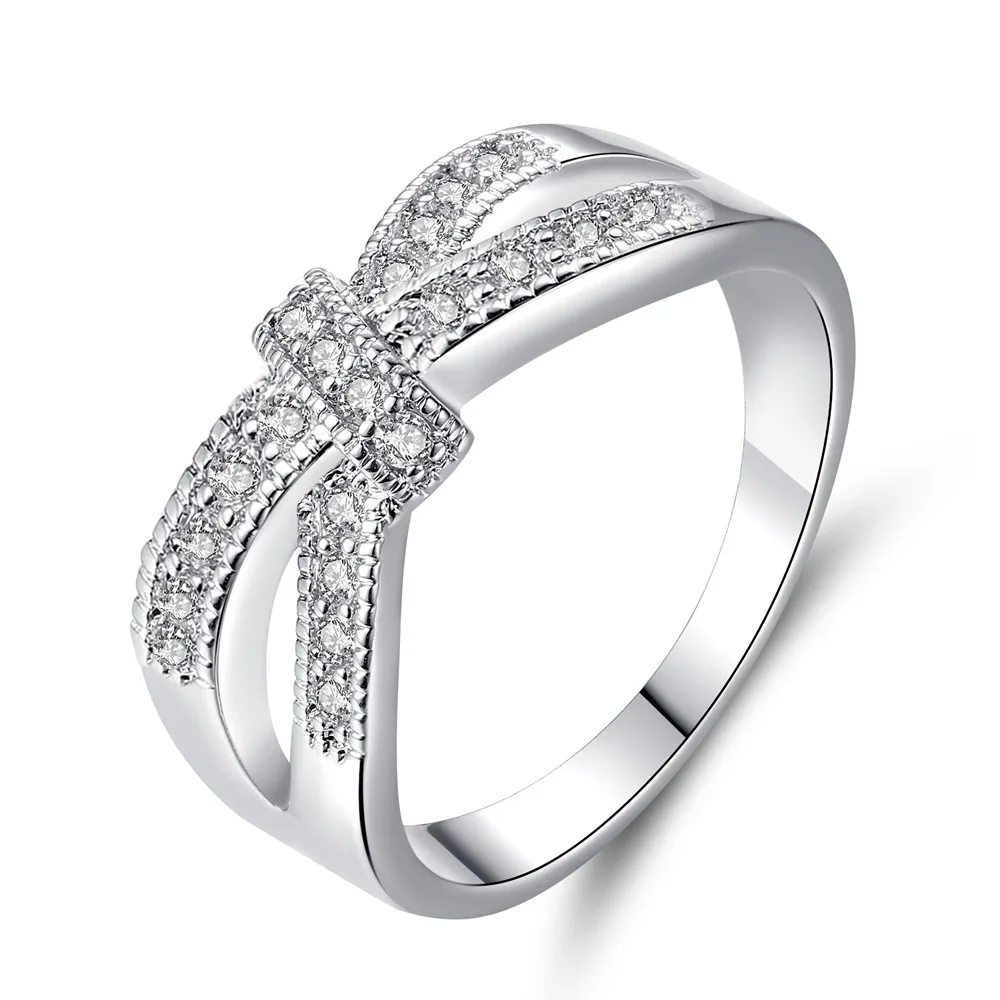 

2020 Hot Huitan Fresh Two Tone X Shape Cross Rings For Women Engagement Trendy Dazzling CZ Stone Large Modern Jewelry