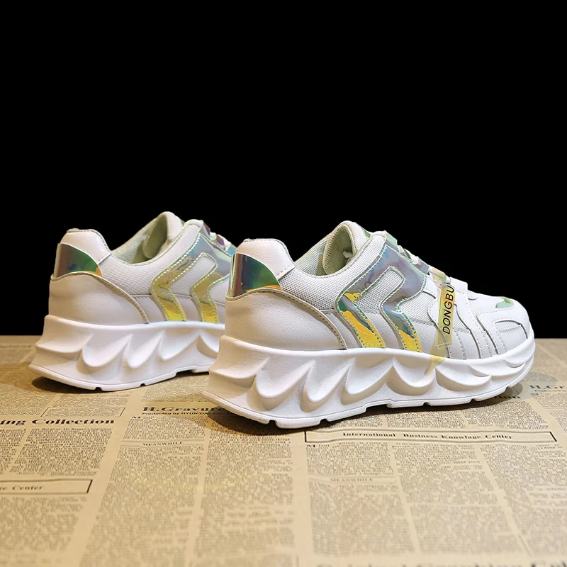 

2020 Fashion Summer Women Sneakers Fashion Comfortable Casual Shoes Sequins Girl Breathable Platform Shoes Woman Flat Platform