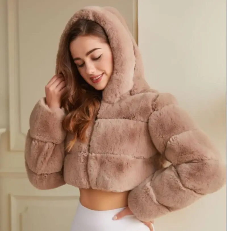 2021 Women's Hooded Coat Winter Fur Jacket Women Short Section Warm Thick Fox Fur Tops Vests Slim Female Clothing Natural Fur