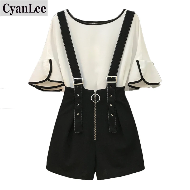 Женский спортивный костюм блузка с круглым вырезом и шорты на подтяжках| |