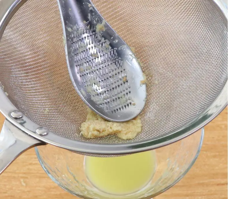 

100pcs/lot Kitchen Stainless Steel Lemon Mixer Ginger Grater Wasabi Garlic Grinding Tools Cheese Grater Mixing Spoon Wholesale