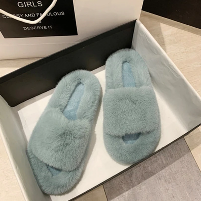 

Lady Faux Fur Slippers Slides Rhinestone Pearl Flower Metal Designer Fur Sandals Flats Winter Custom Flip Flops Shoes for Women