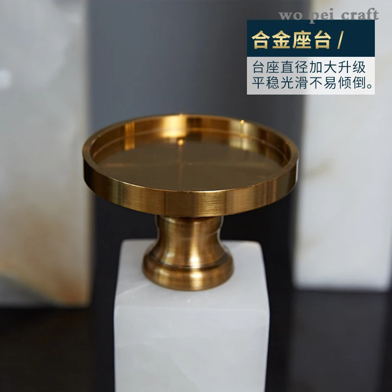 

Natural Marble Golden Metal Candle Holders Church Wedding Centerpieces Candlestick Wedding Party Christmas Bar Home Decoration