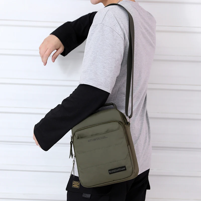 

AOTIAN New Men's Shoulder Bag Business boys Crossbody Bag Ipad man Messenger Bag Nylon High Quality Light male Purse Handbags
