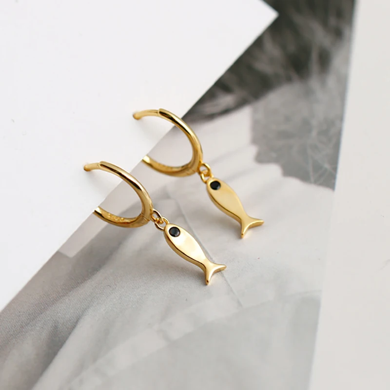 100% Стерлинговое Серебро 925 пробы золотой цвет морская рыба черные циркониевые