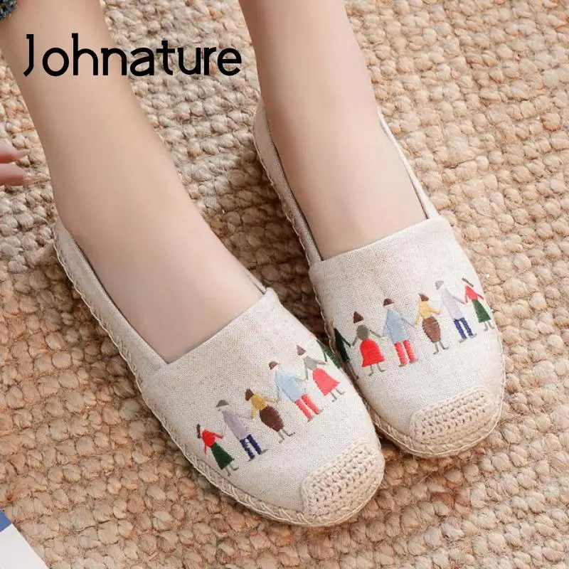 

Johnature Embroider Flats Women Shoes 2022 New Spring Summer Round Toe Concise Breathable Handmade Sewing Casual Ladies Shoes