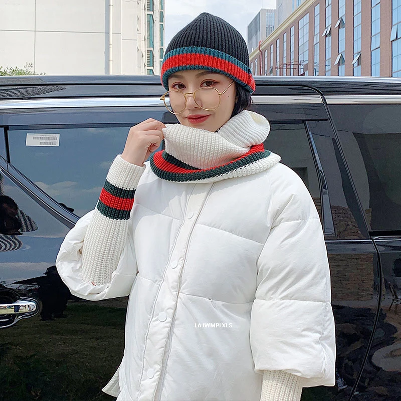 Женская куртка с шарфом Толстая теплая длинным рукавом и круглым вырезом пуховик