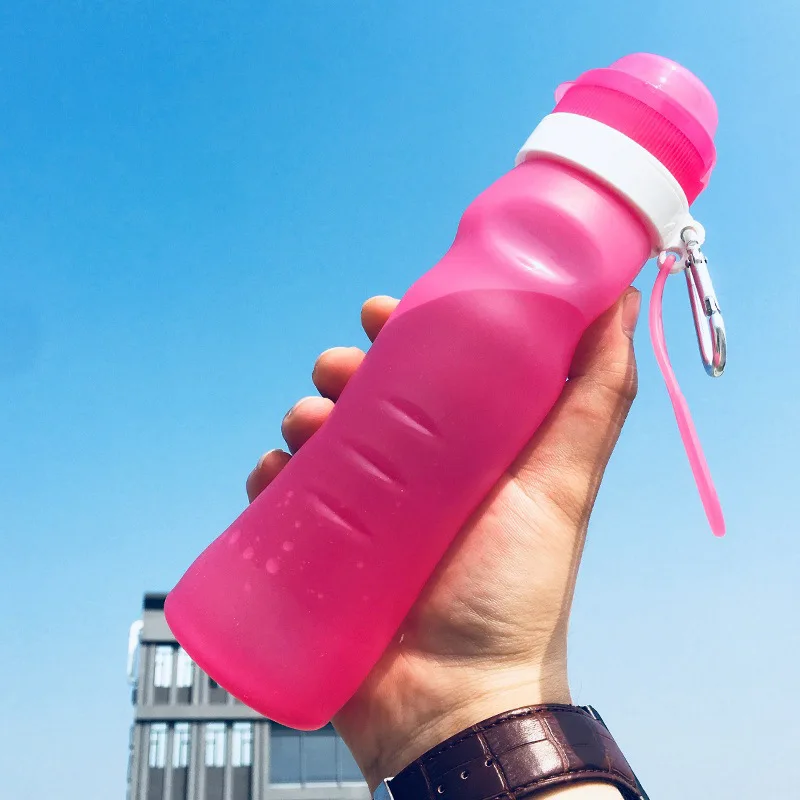 Silicone Folding Water Bottle 600ml Outdoor Sports Supplies Portable Water Bottle Convenient Travel Anti-scalding Insulated