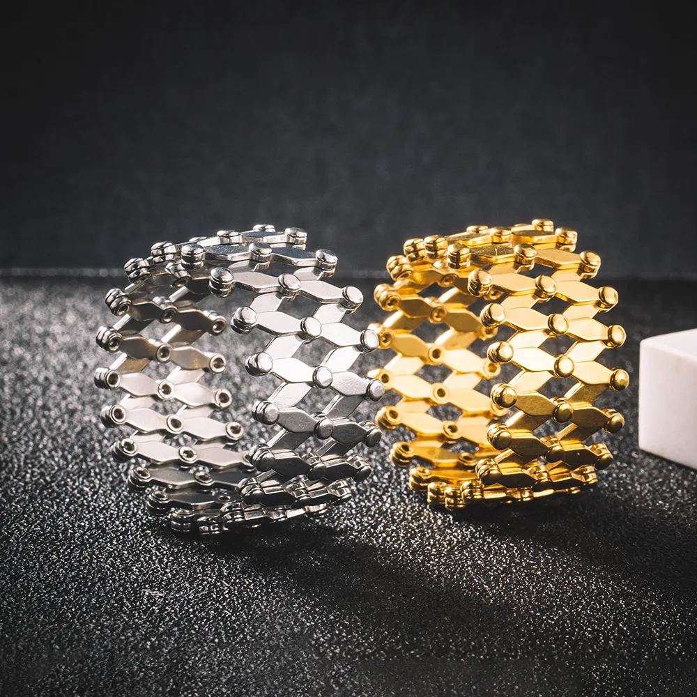 

Adjustable/Retractable Rings Titanium Steel Ring Bracelet Two-in-One Deformable Ring Bracelet for Women Jewelry Brand Luxury