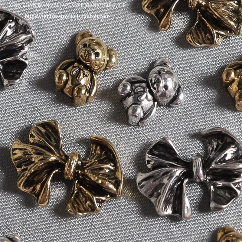 10 Шт./компл. 3d Милые Украшения Для Ногтей Искусственное Сердце Медведь Золото