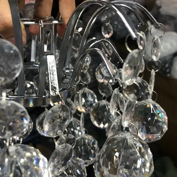 Акриловая люстра в классическом винтажном стиле изящный потолочный светильник с