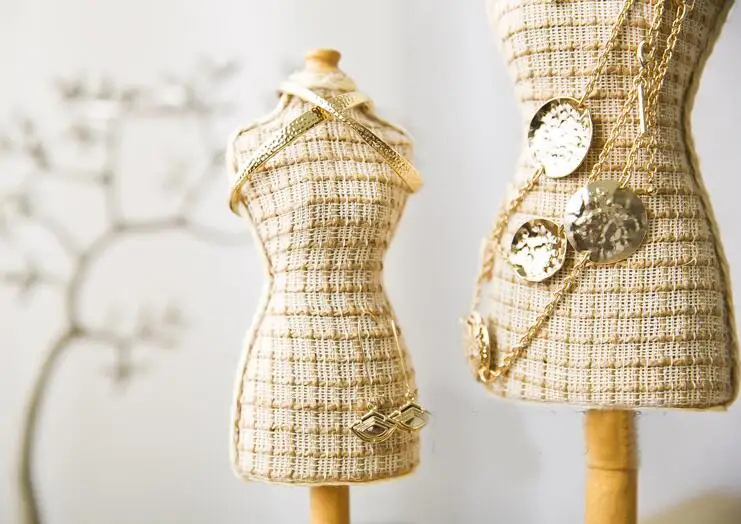 Два размера хлопок лен ткань белая модель Ювелирный стенд манекен корпус