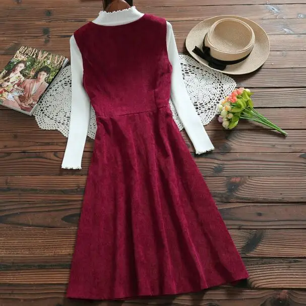 Бургундское однотонное платье Sukienki новое осенне-зимнее женское вельветовое без