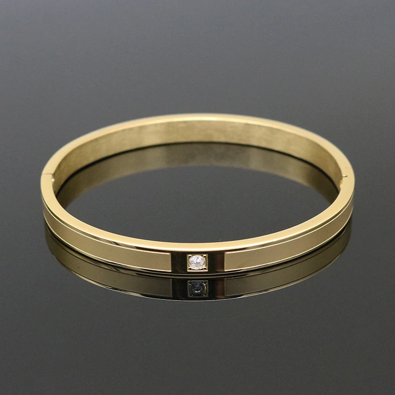 

Hot Women Charm Bracelet New Simple Middle Crystal Bracelets & Bangles Brilliant Jewelry Wedding Gift