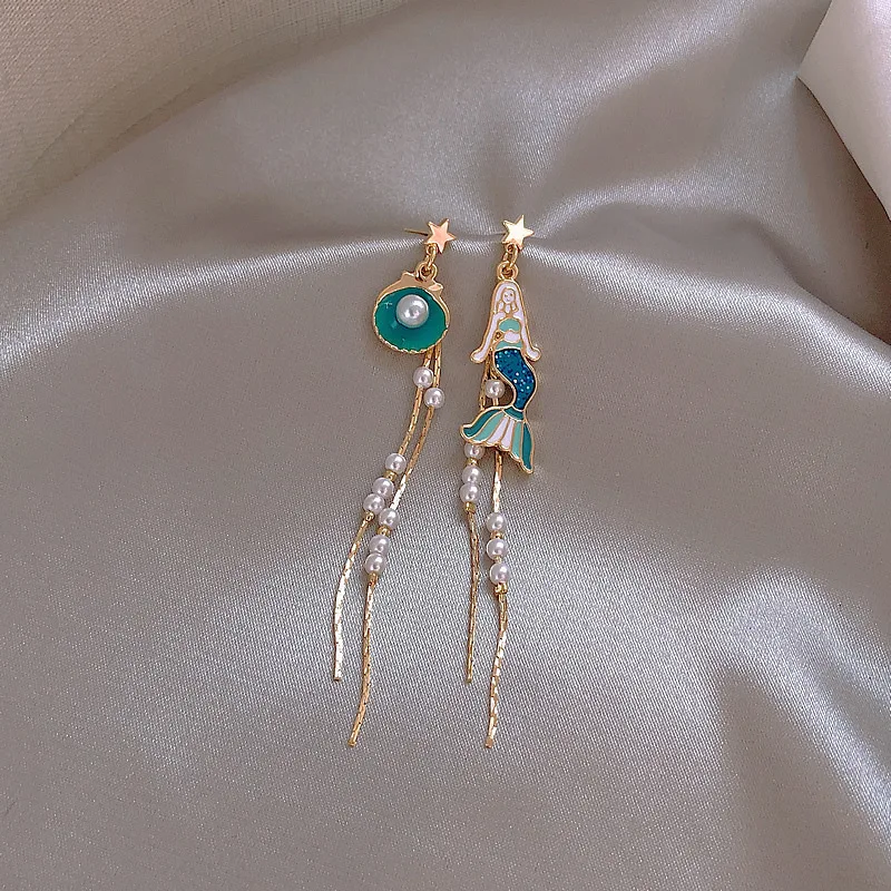 

Minar Summer Fashion Jewelry Girl Mermaid Drop Tail Chain Earrings Asymmetric Astronaut Space Tassel Dangle Earrings for Women