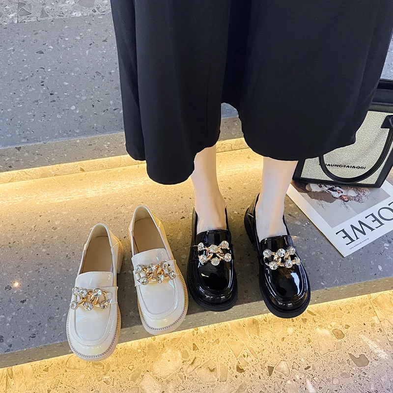 British Style Round Toe Womens Shoes Med (3cm-5cm) Fashion Spring/Autumn Slip-On Casual Shallow Bling Breathable All-match Solid