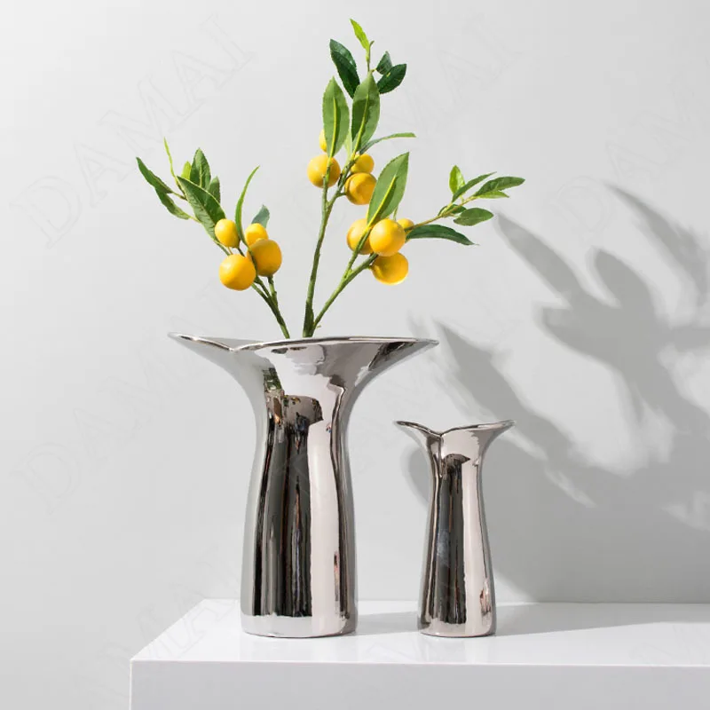 

Silver Plating Ceramic Vases Simplicity Restaurant Desktop Flower Vase Meeting Room Dried Flowers Organizer Home Decoration