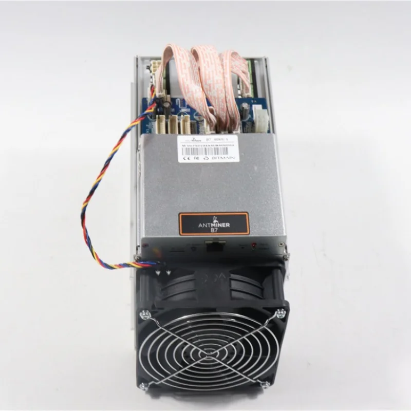 

Майнер Antminer B7 96KH/s 528 Вт, без блока питания