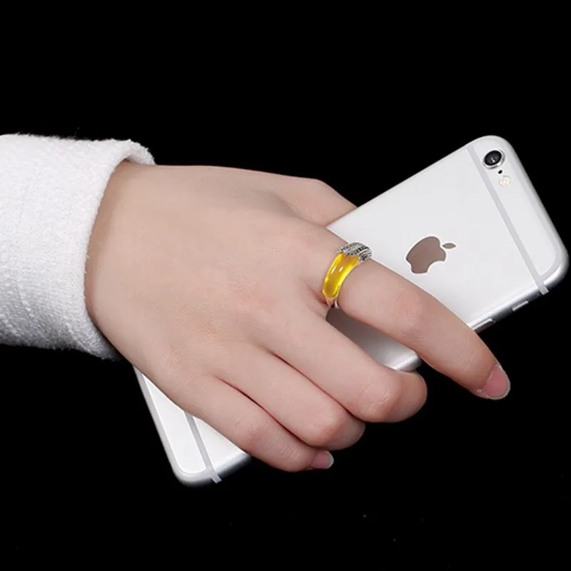 Женское кольцо из чистого серебра 100% пробы с инкрустированным гранатом камнем