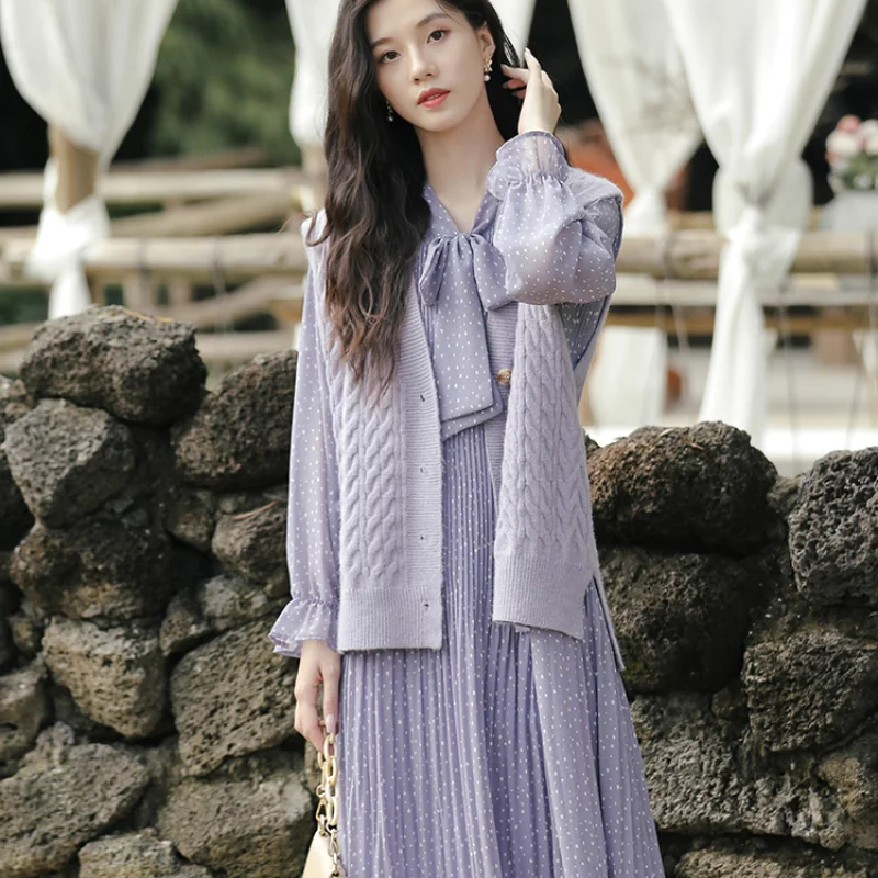 

New Women's Knitted Vest Bottoming High Waist Chiffon Dress Long A-line Skirt French Two-piece Suit Crew Neck Butterfly Sleeve