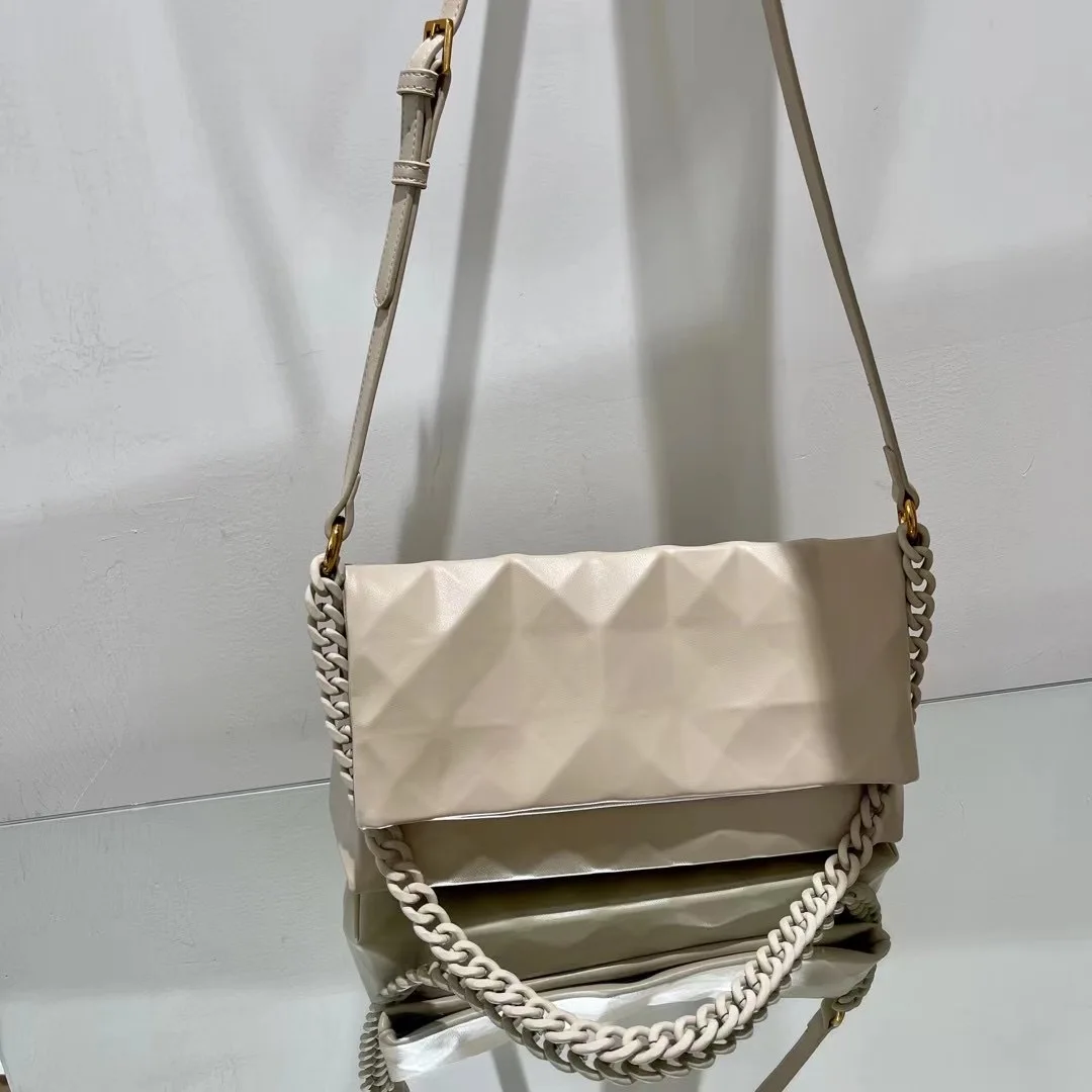 

Solid Color Chain Handbag 2021 New Korean Style Chain Diamond Baguette Underarm Bag Single Shoulder Messenger Bag Channels Gg Cc