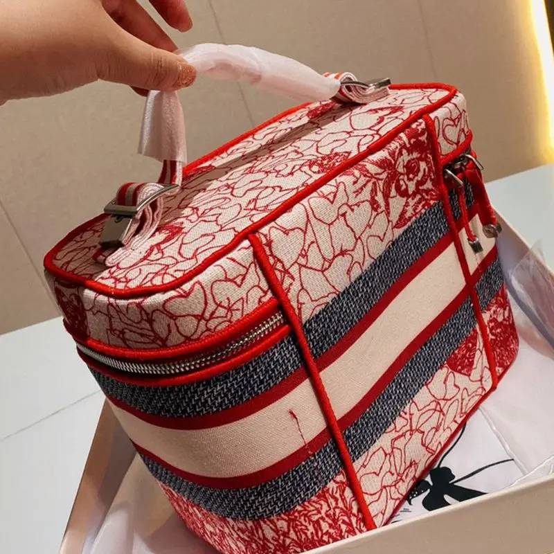 2021 new cosmetic bag handbag woman bag fashion wild lady cosmetic bag 180426