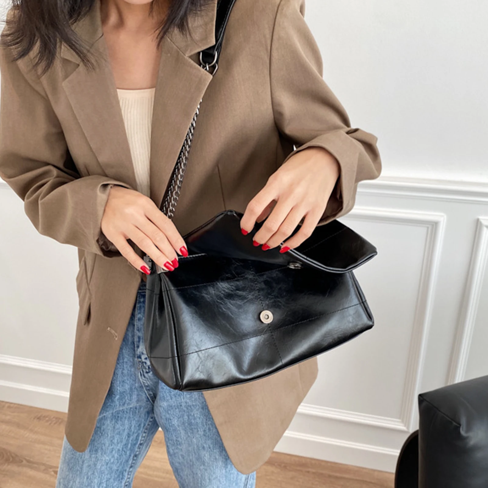 

Trend Leather Chain Shoulder Bag Flat Top Solid Color Crossbody Bags Satchel