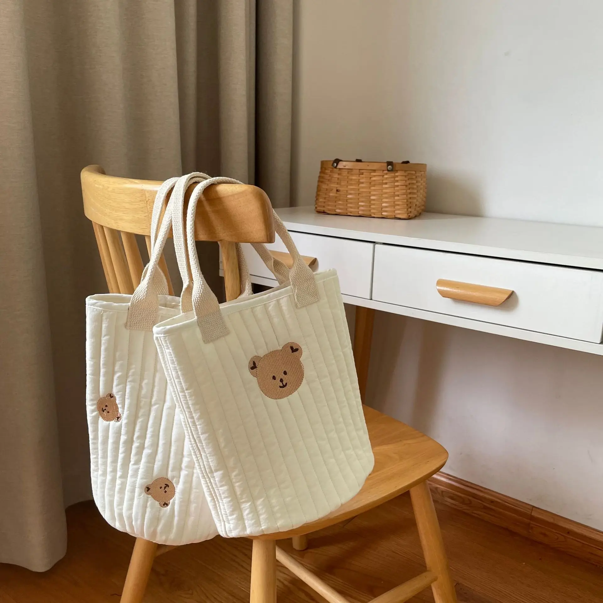 

Baby stroller storage bag, baby bottle bag, embroidery bucket, children’s lunch and mommy bag