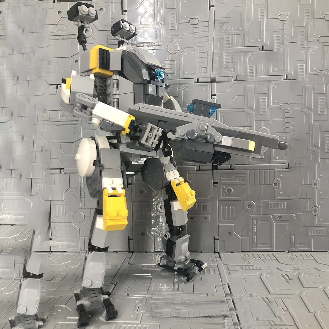 

549Pcs/set MOC BT7274 Mecha Bricks Model Small Particles Building Block Educational Toy Model Block Building Toys Hobbies