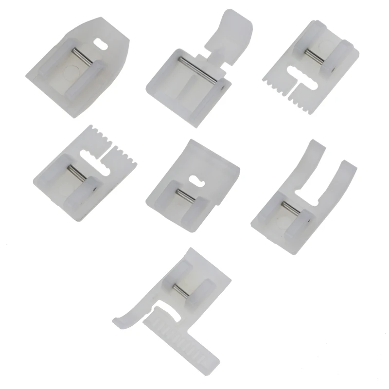 Бытовая пластиковая прижимная лапка на молнии открывающаяся