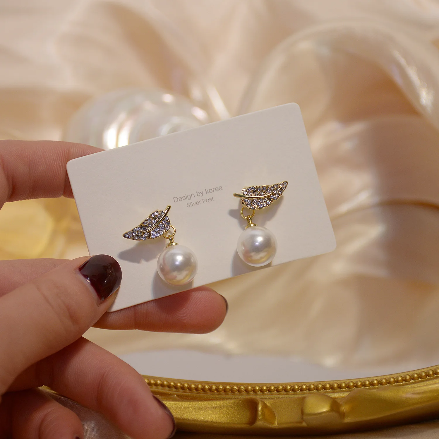 

High Quality 14K Real Gold S Needle Rear Hanging Pearl Leaf Micro Inlay Stud Earrings for Women Daily Jewelry