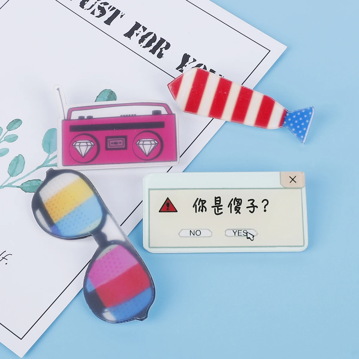 Милые Мультяшные акриловые Значки для радиооочков 1 шт. 3D значки булавка на брошь