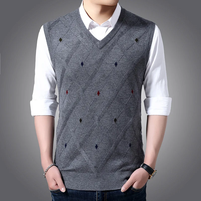 Fashion Brand Vest Sweater For Mens Pullover V Neck Slim Fit Jumpers Knitting Patterns Autumn Sleeveless Casual Clothing Men - Цвет: Mid Gray