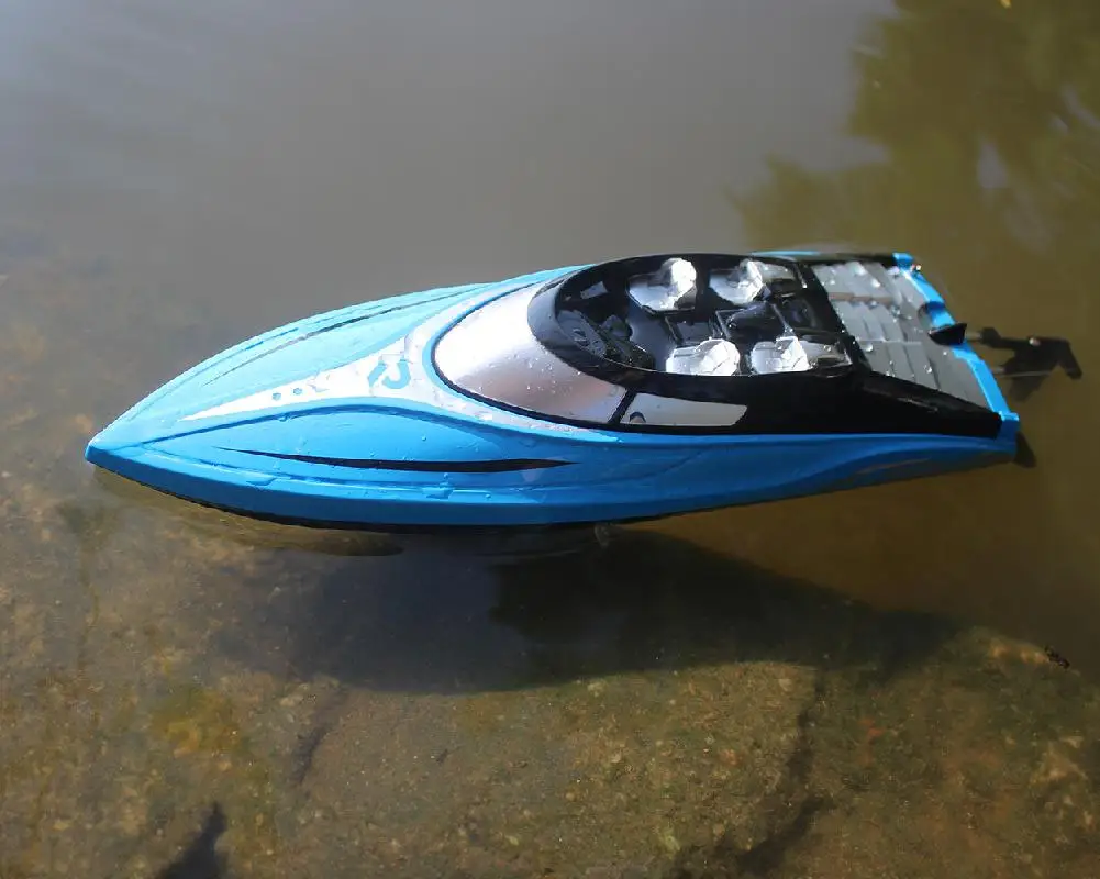 

RC Boat Mini 2.4GHz 4CH 25KM/h High Speed Racing Speedboat Ship with Water Cooling System Flipped for Kid Toys Gift Outdoor Toys