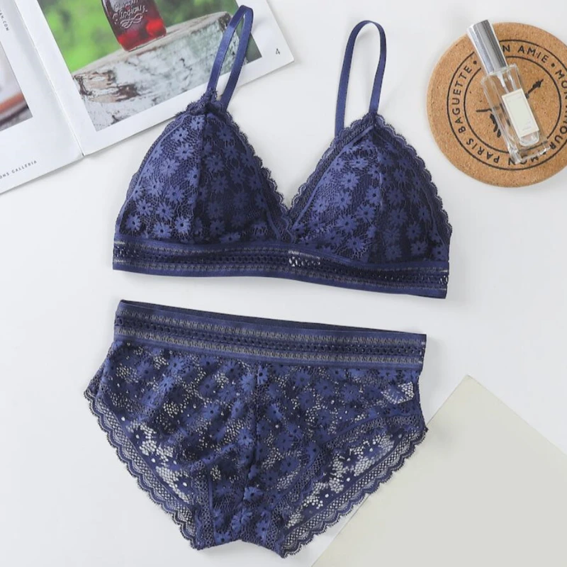 

Women Lace Bra Sets Seamless Underwear Backless Vest Sexy Padded Bralette Lingeries Ultrathin Bra Brief Sets Female Intimates