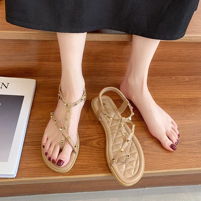

Clear Heels Beach Sandal Woman Luxury Low-Heeled Shoes With Strap Flip Flops Platform Anti-Skid Suit Female Beige 2021 Summer Al