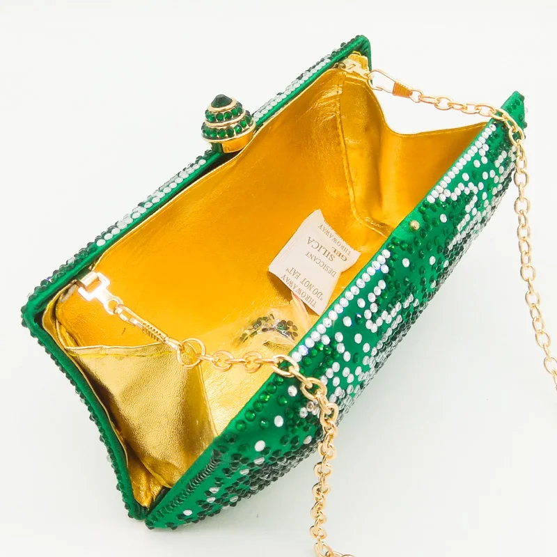 Женский вечерний клатч с двойным цветком изумрудно зеленый кристаллами Сумочка