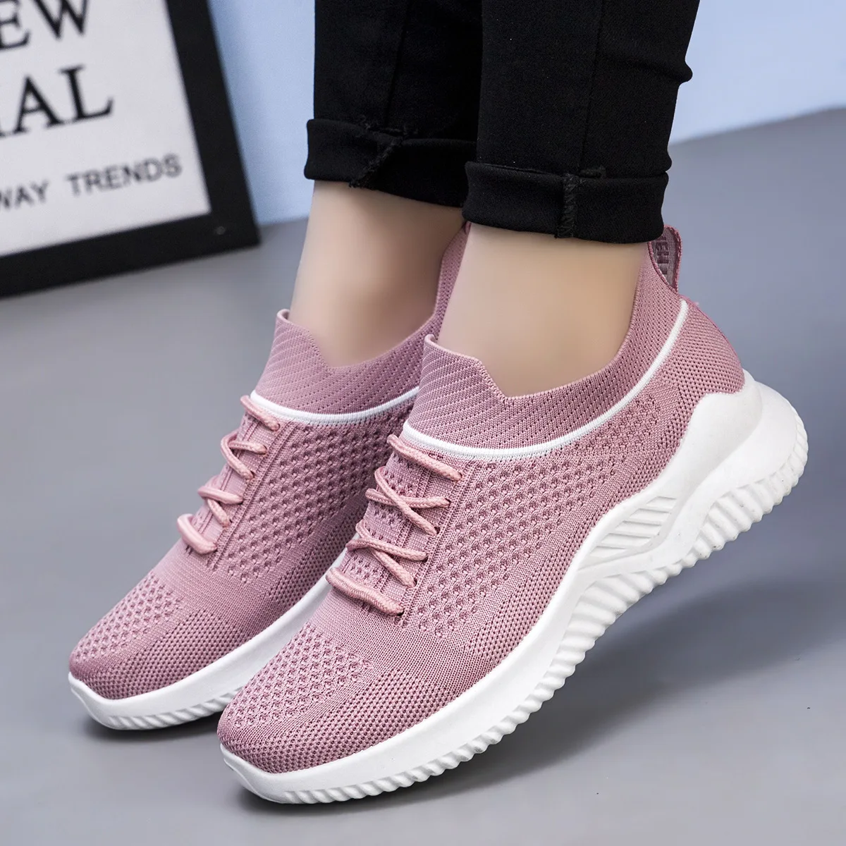 

Women's Shoes Summer 2021 New Korean Sports Shoes Women's Fashion Women's Casual Shoes Fly Woven Mesh Breathable Running Shoes
