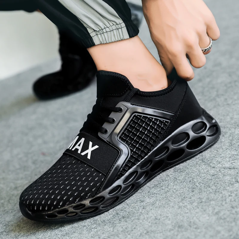 

Sport Running Shoes Women Air Mesh Breathable Walking Women Sneakers Man Light Tennis Jogging Shoes Size 36-48 Gym Shoes Couples