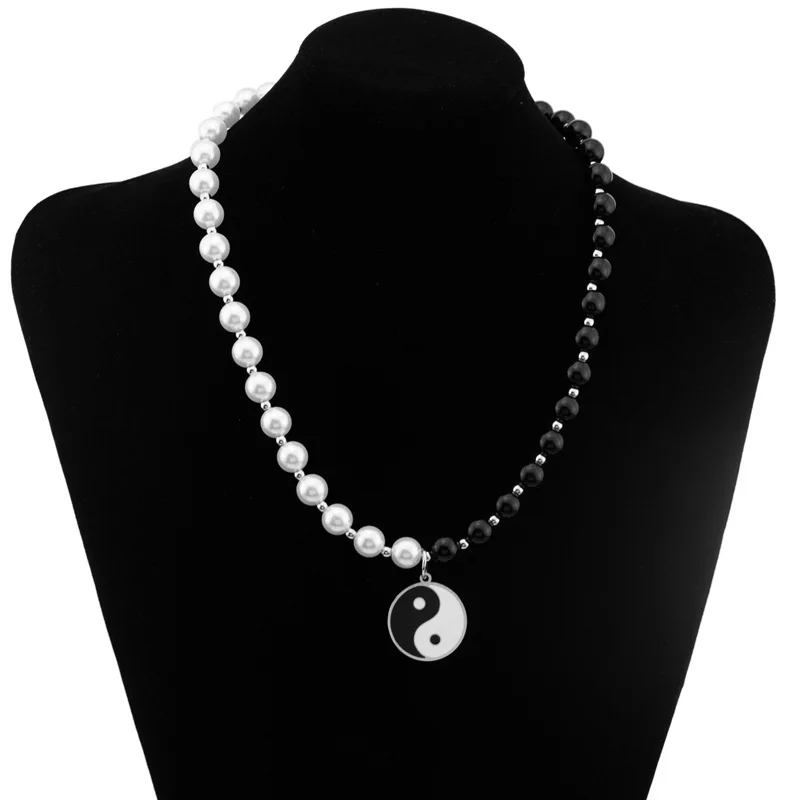 

Stainless Steel Necklace Tai Chi Disc Pendant Necklace Black and White Pearl Long Necklace Punk Fashion Necklace for Men and Wom