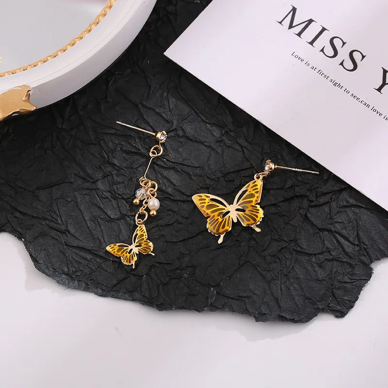 

Korean Elegant Asymmetric Hollow Enamel Butterfly Drop Earrings For Women Girls Trendy Rhinestone Pendientes Brincos Jewelry