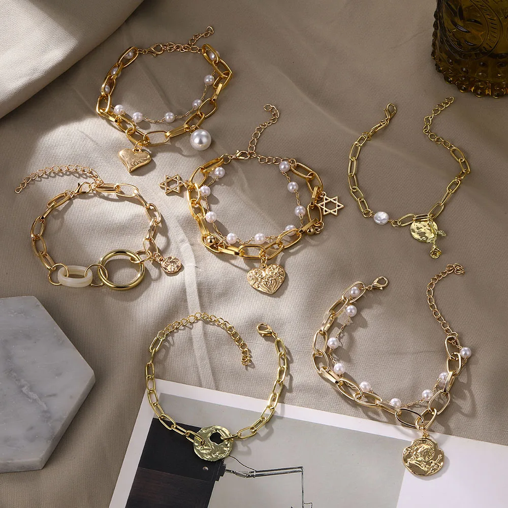 

IPARAM Fashion Pearl Alloy Pendant Thick Chain Bracelet for Women Charm Imitation Pearl Heart Bracelet Bangle Party Jewelry