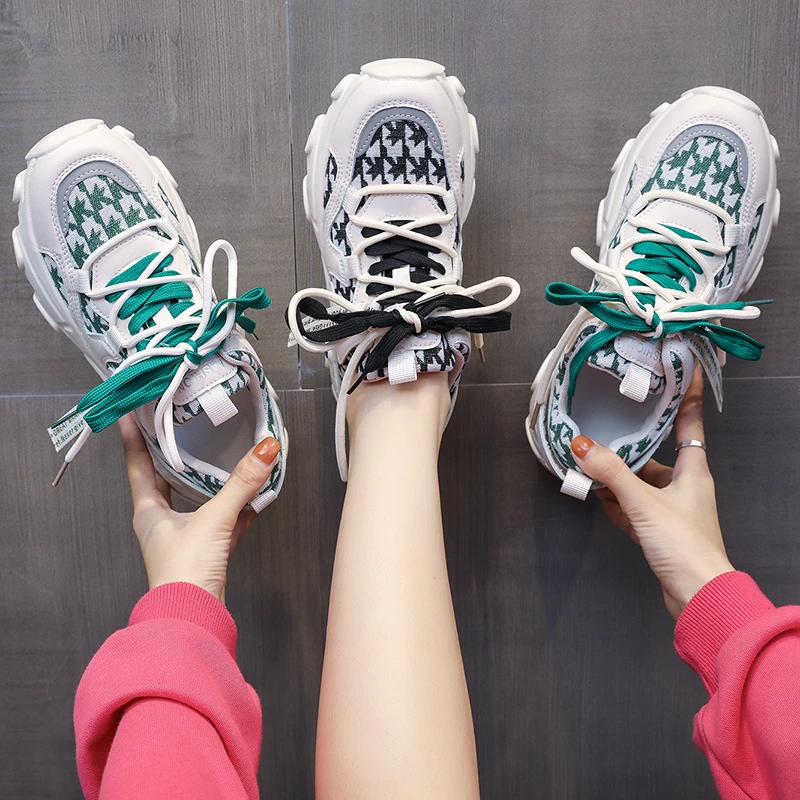 

Women's Sports Shoes Spring and Autumn New Lace-up Thick-soled Waterproof Casual Shoes Comfortable and Light Running Shoes 2021