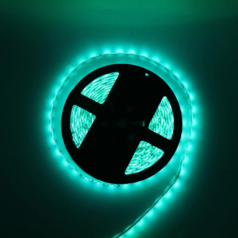 

SZYOUMY Black PCB 5050 RGB LED Strip Waterproof 300 Leds Flexible Strip Light Led Tape + 24 Key IR Controller+12V 5A