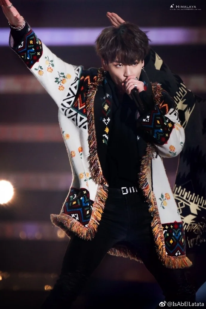 Новинка, толстовка в стиле K-POP с длинным рукавом для мальчиков, JUNGKOOK, Харадзюку, пальто, кардиган, двусторонний жаккардовый, цветной шерстяной свитер с бахромой