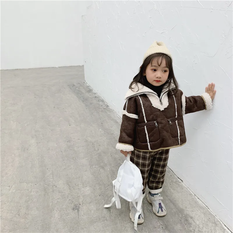 2019 Новое поступление зимняя утепленная куртка из искусственной кожи в Корейском