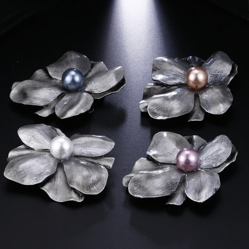 

Vintage Original Large Pearl Flower Brooches For Women 2019 Classic Retro Original Brooch Pins Plant Jewelry Wholesale
