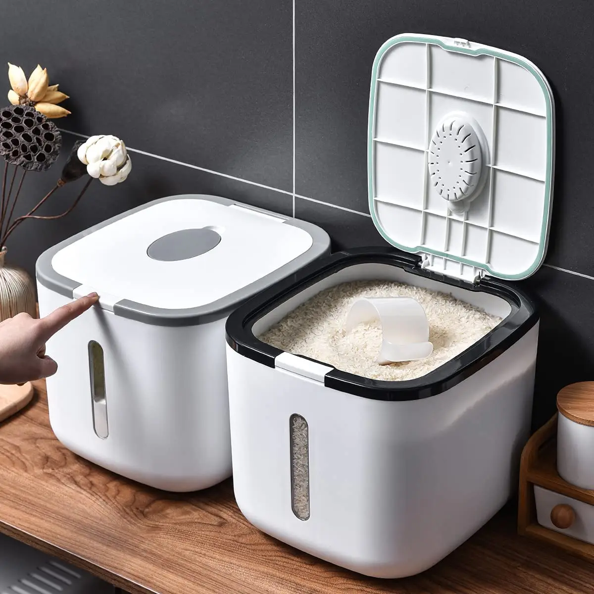 

Airtight cereal rice Dispenser 20 Lbs Food Storage Container Automatic Flip Cover Rice Bucket Cereal Grain Flour Rice Beans Pet